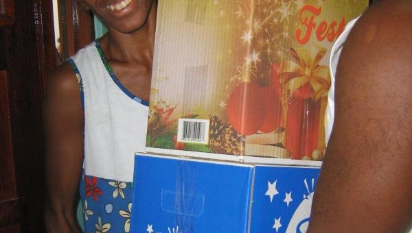 Doações de Cestas Básicas e outros itens alimentícios